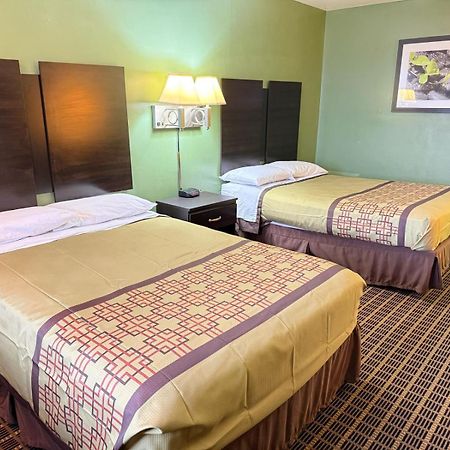 Relax Inn ハンプトン エクステリア 写真